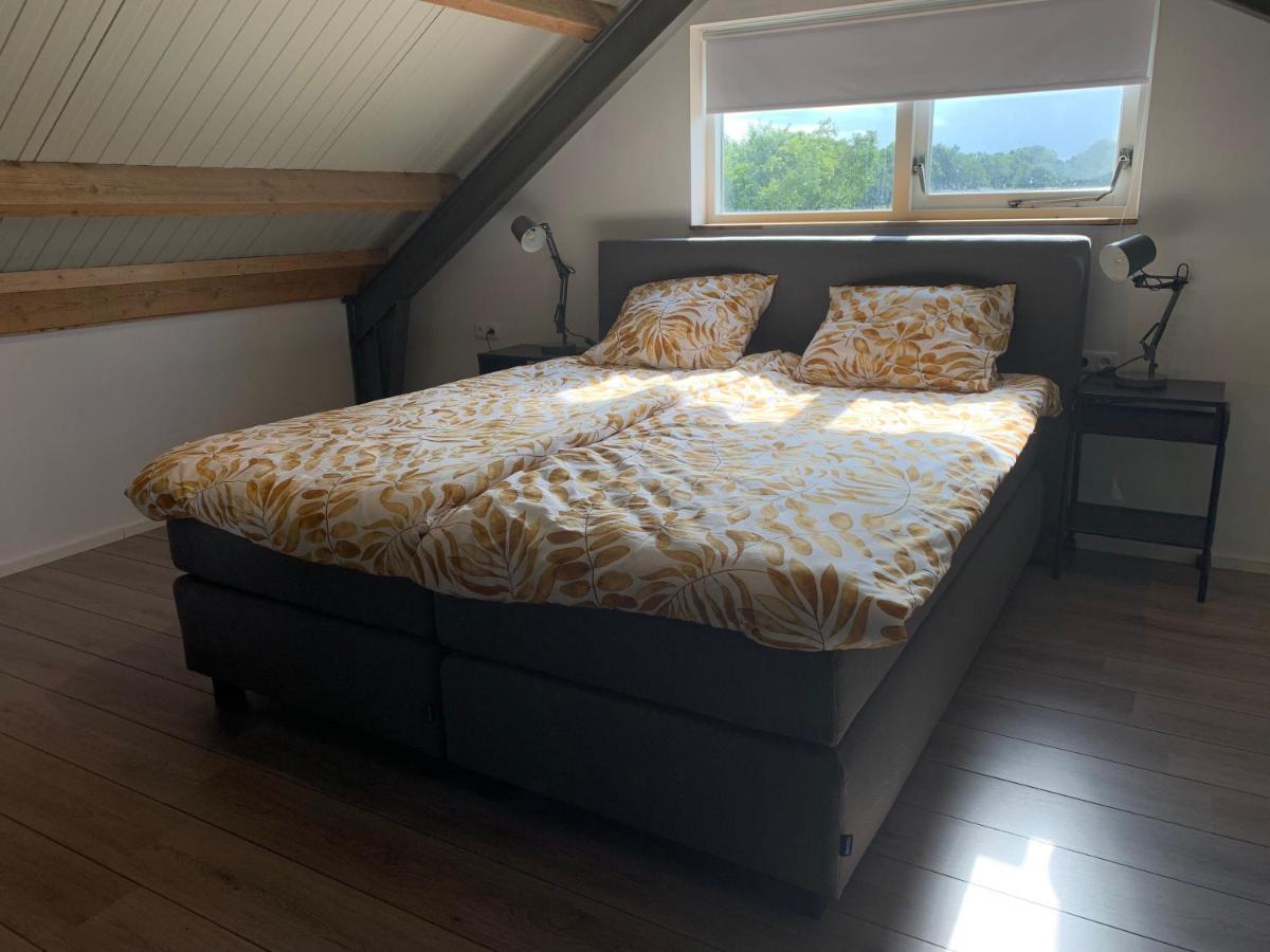 Mae Usu Villa Nieuw-Roden Bagian luar foto